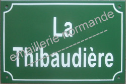 Custumised French enamel street sign 20x30cm (Arial block & small letters)